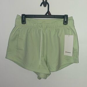 NWTS Lululemon Inner Glow HR Short 3”